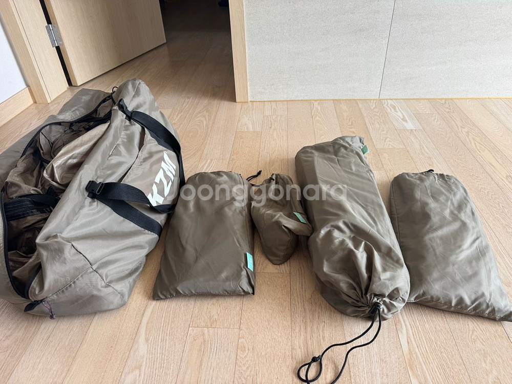 카즈미 비바돔 쉘터 플러스 텐트 중고 (램프 거치대 침--2