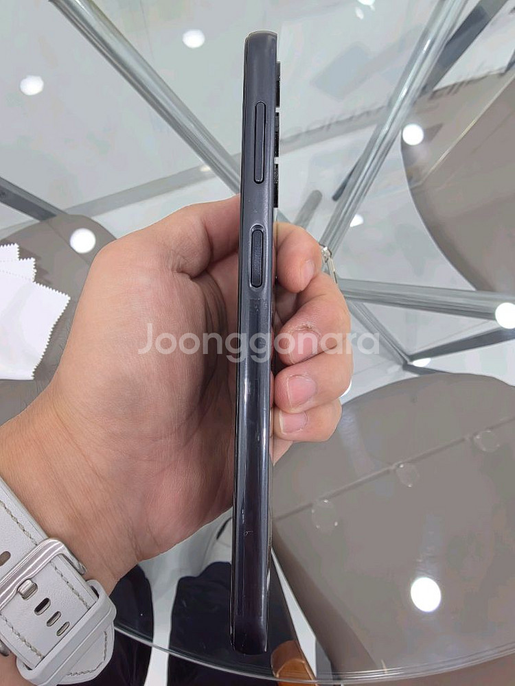갤럭시A24 블랙 판매합니다--3