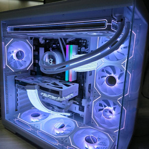 라이젠5 9600X RTX5060TI 본체 팝니다