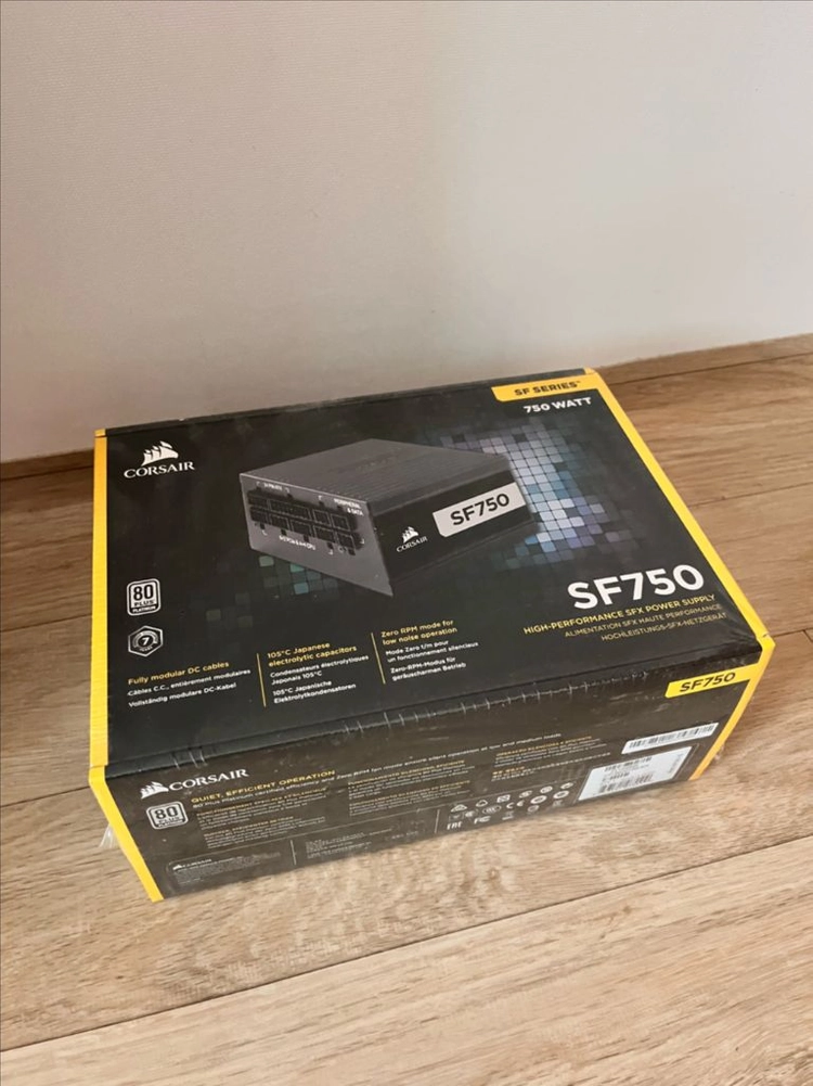 sf750 커세어 sfx 파워 판매합니다. 이미지