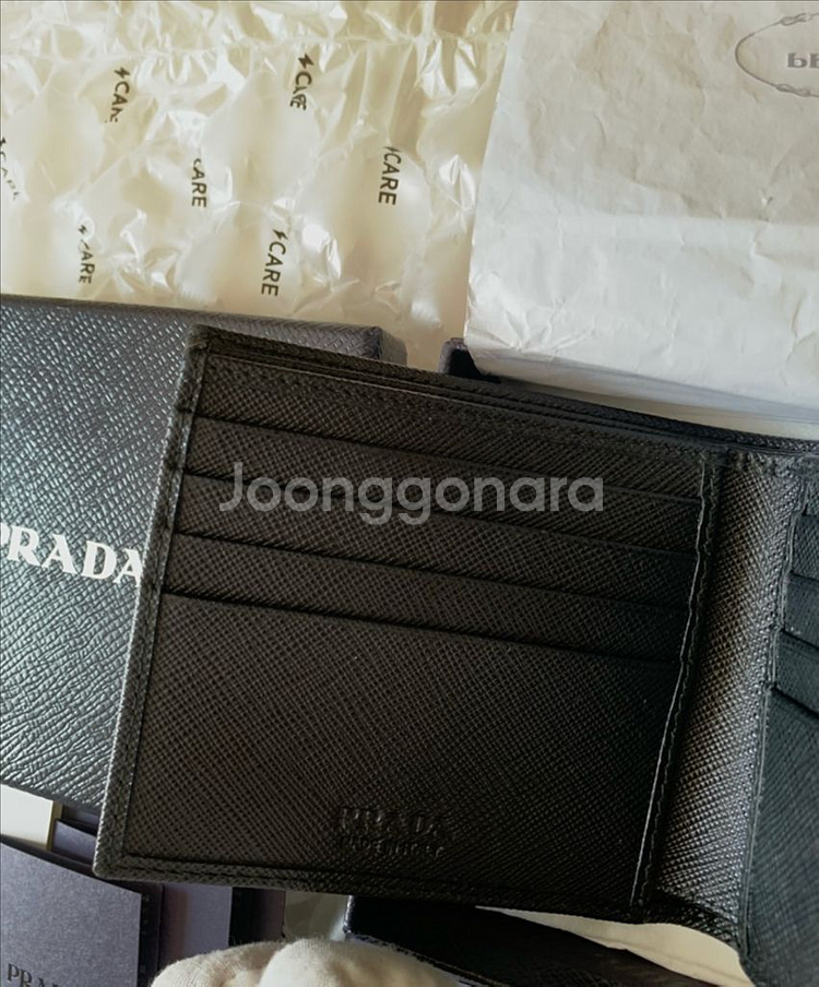 (새상품)프라다 사피아노 지갑 블랙 풀구성--7