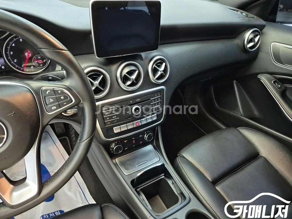 [벤츠]A클래스 W176 A200 AMG LINE (5--9