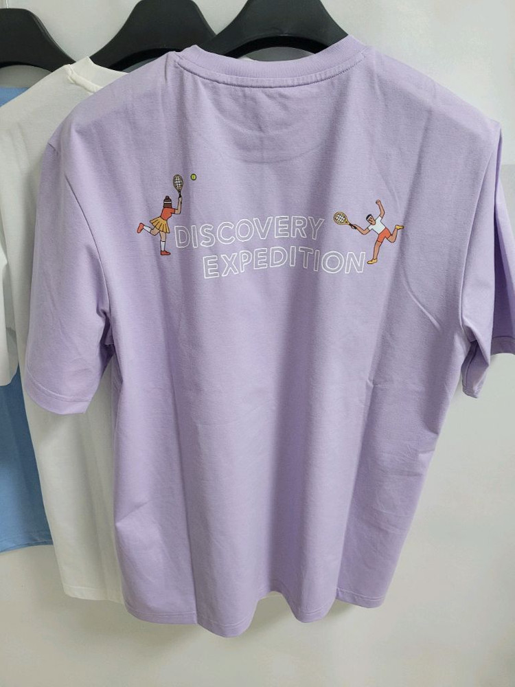 새상품)디스커버리 공용 세미오버핏 반팔티 95~110--1