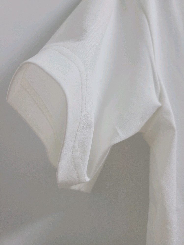 새상품)디스커버리 공용 세미오버핏 반팔티 100,110--3