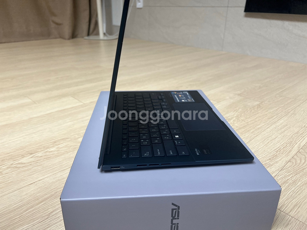 ASUS 최신형 고성능 노트북 팝니다.--8