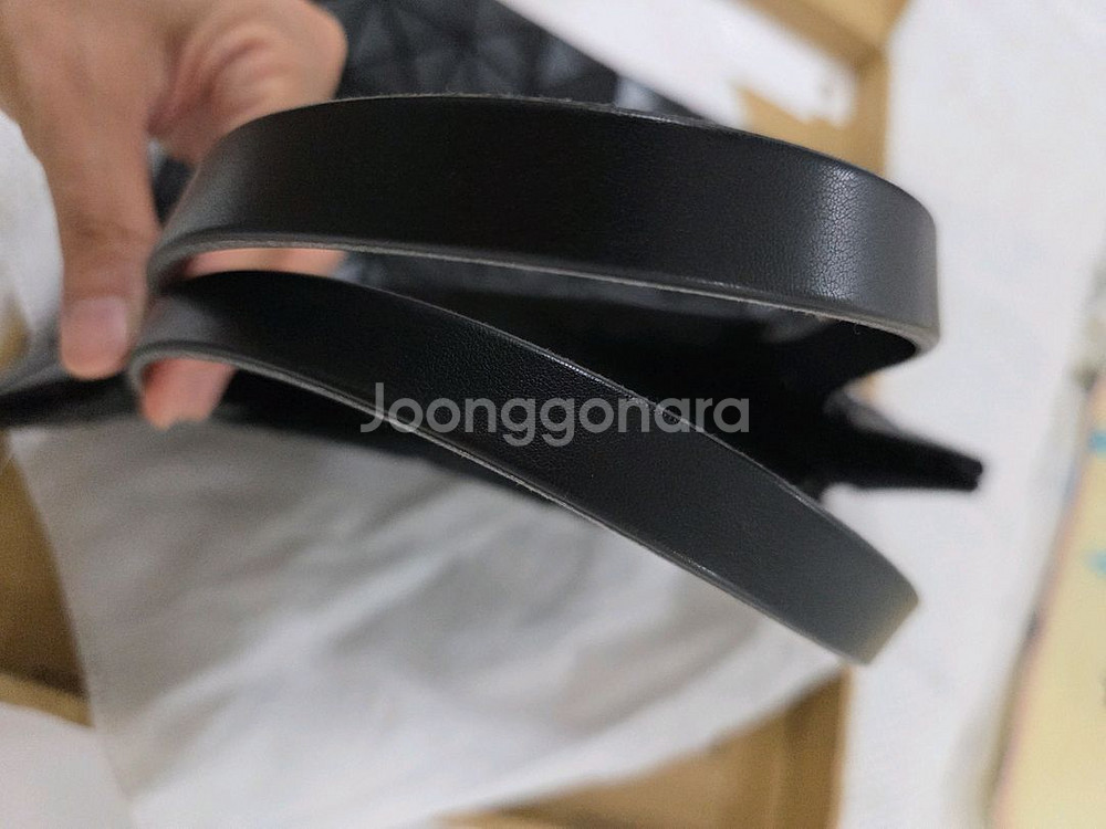바오바오 루센트 프리즘 매트 블랙--3