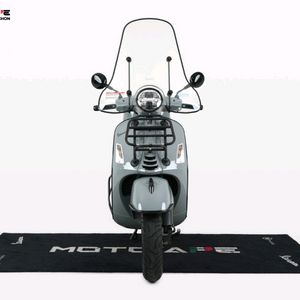 베스파 GTS300슈퍼테크21년식