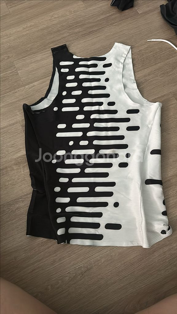 나이키 에어로스위프트 싱글렛 L--1