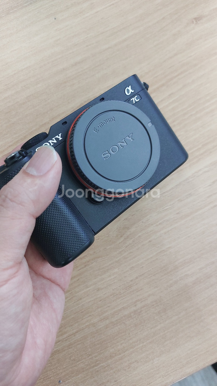 소니 A7c + 24-105 F4 OSS 렌즈 판매합니--2
