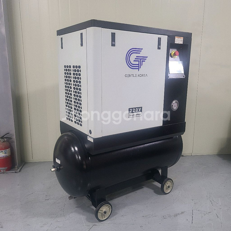 전시상품 5마력 스크류 콤프레샤 단상 220v--2