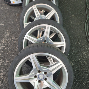 벤츠 CLS w219 AMG 19인치 휠 타이어 1대분