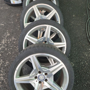 벤츠 CLS w219 AMG 19인치 휠 타이어 1대분