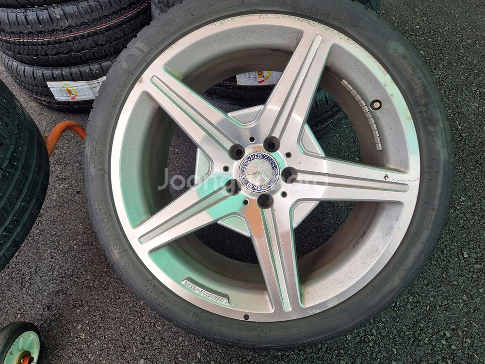 벤츠 CLS w219 AMG 19인치 휠 타이어 1대분--3