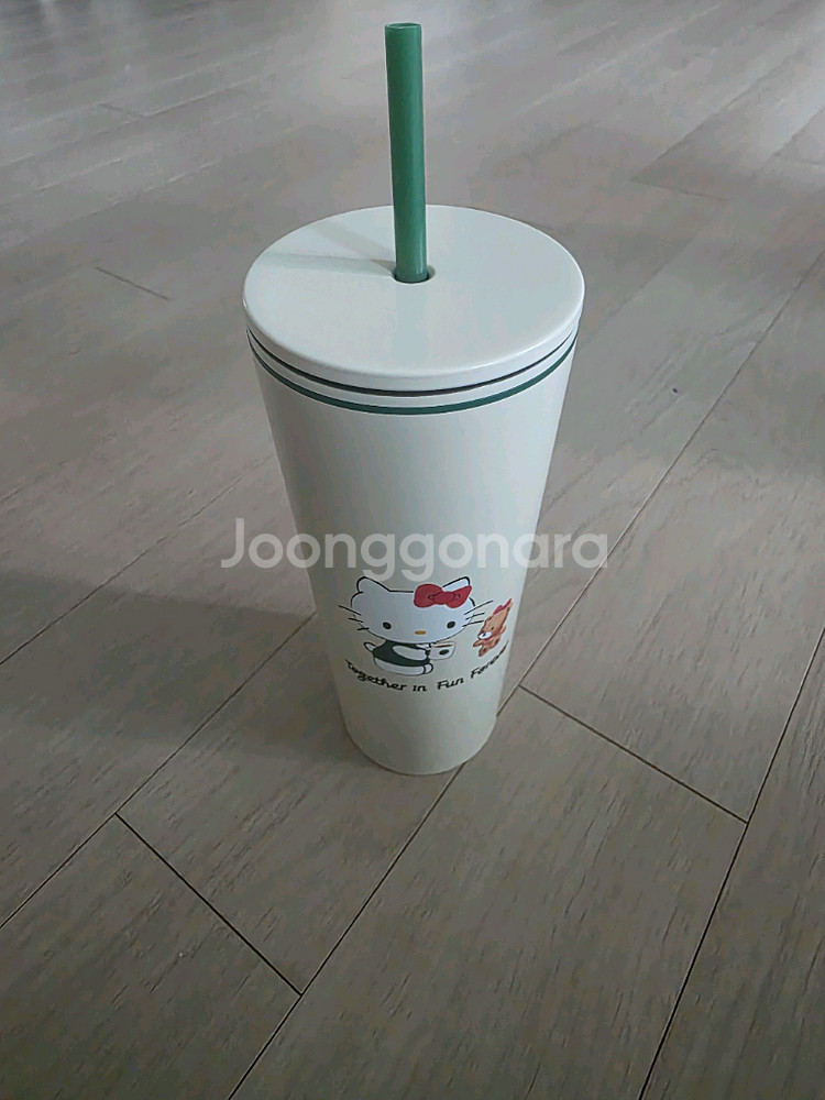헬로키티 스타벅스 텀블러 새상품 (정가양도)--1