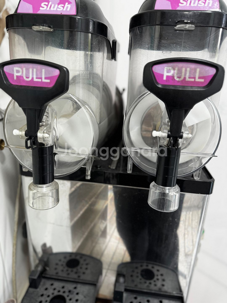 슬러시 기계 2구(맞춤상판포함) 110만원--0