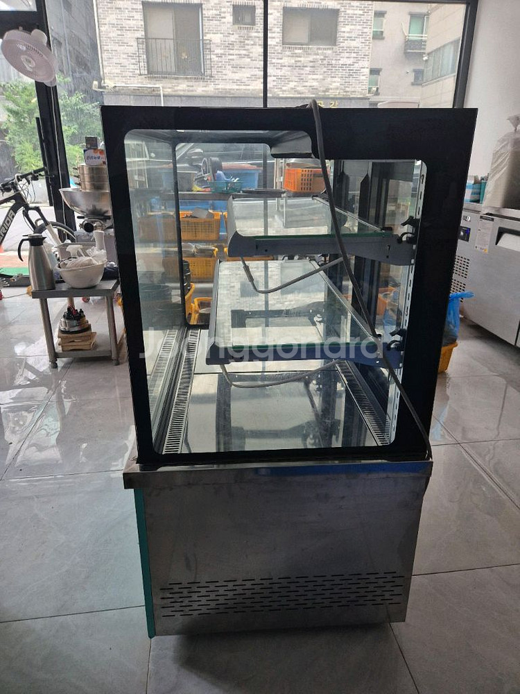까페 쇼케이스 오늘만 50000원--2