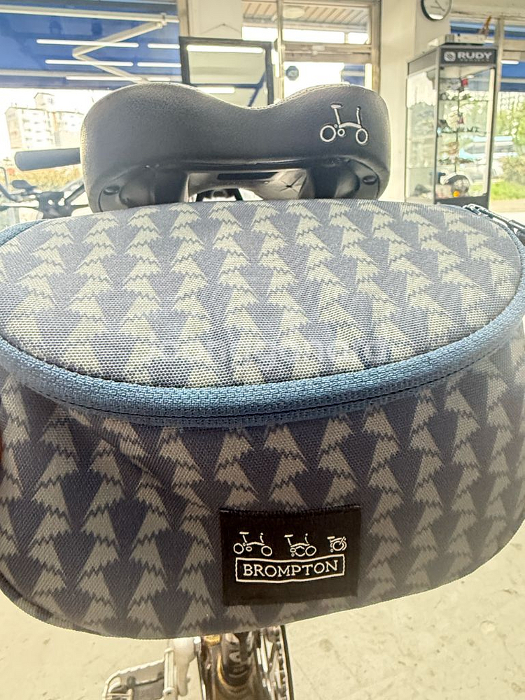 브롬톤C라인 블랙라커 로우바 2단 기업--2