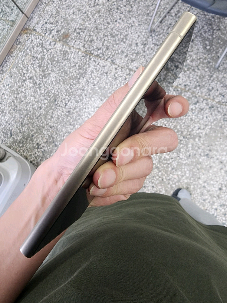 갤럭시S24울트라 특SSS급(선물용.실사용7개월!!)--4
