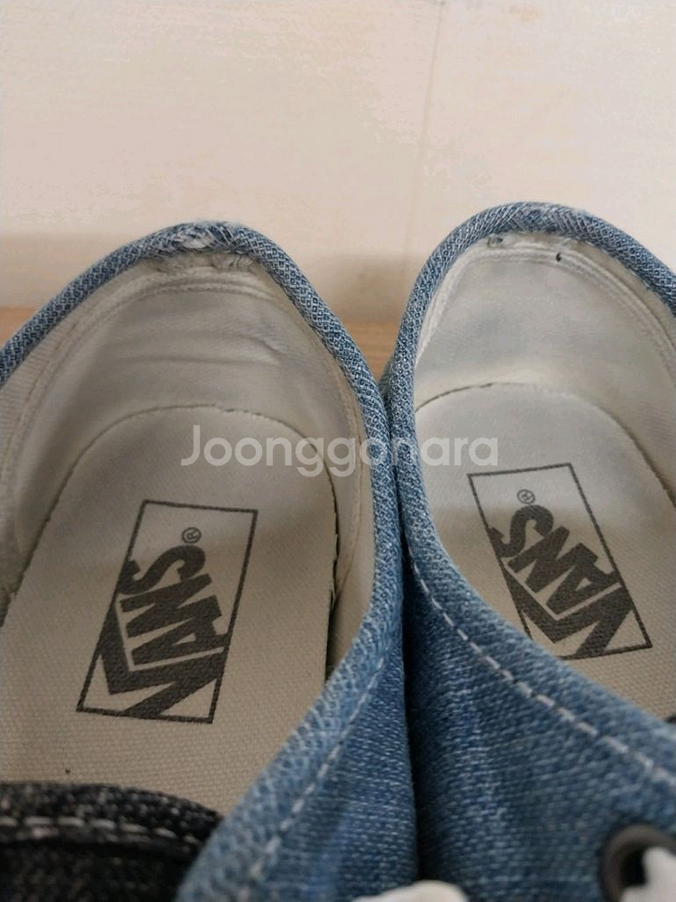 남녀공용 반스 어센틱 쓰레더드데님 운동화(255)--6