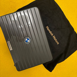 BMW 노트북 케이스 판매합니다