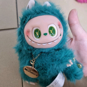 몬스터 라푸푸키링 루이비통