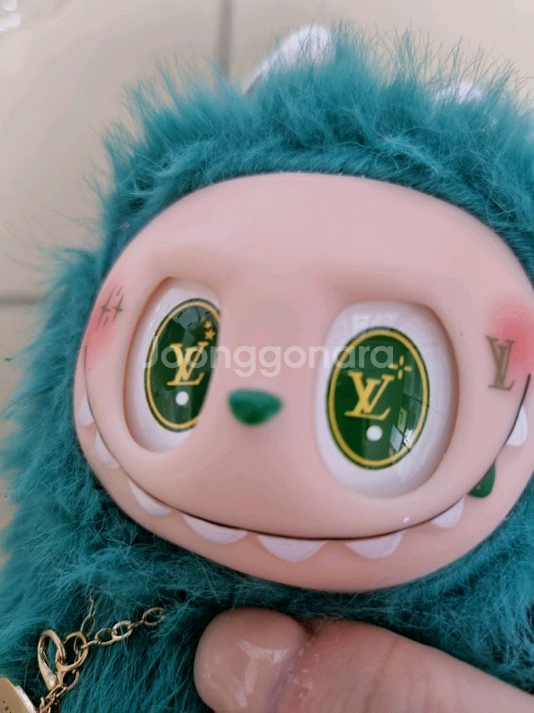 몬스터 라푸푸키링 루이비통--1
