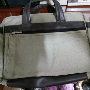 각종 유명 서류가방 3종류