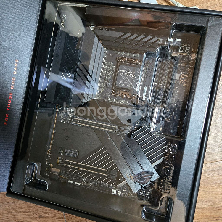 asus maximus z690 apex 팝니다.--2