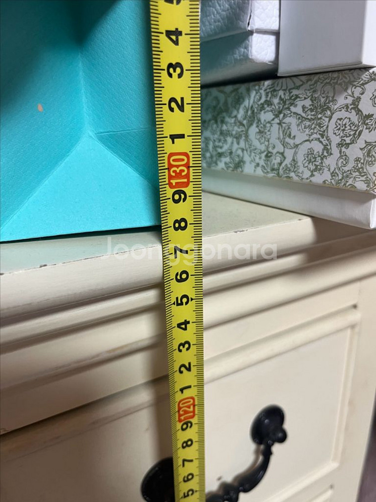 화이트 6단 서랍장--1