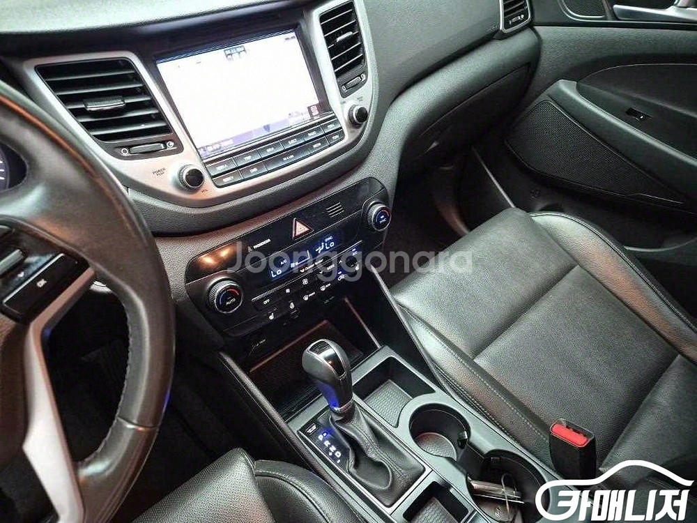 [현대]올뉴투싼 디젤 1.7 2WD 모던 (5인승) #--9