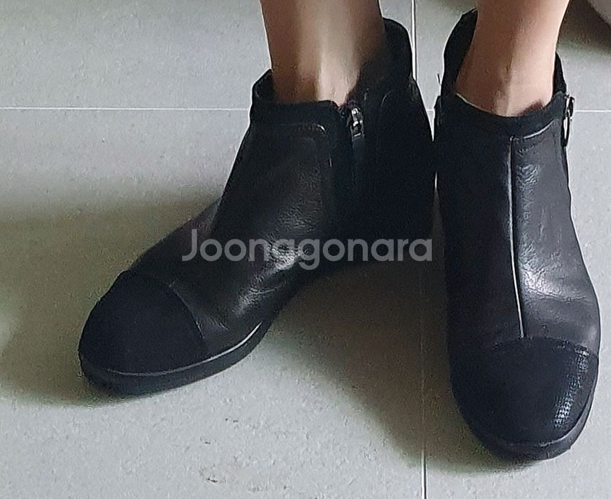 미소페 검정 여성 가죽 앵클 부츠 신발 구두240--0