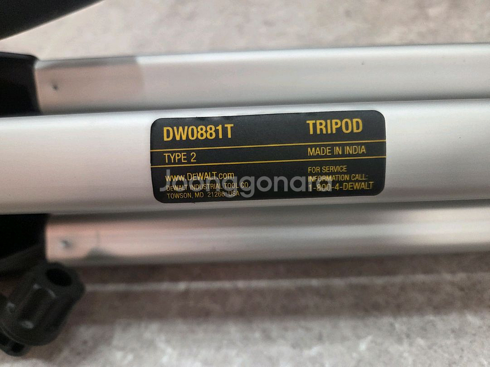 DeWALT DW0811T레이저레벨 풀세트판매합니다--2