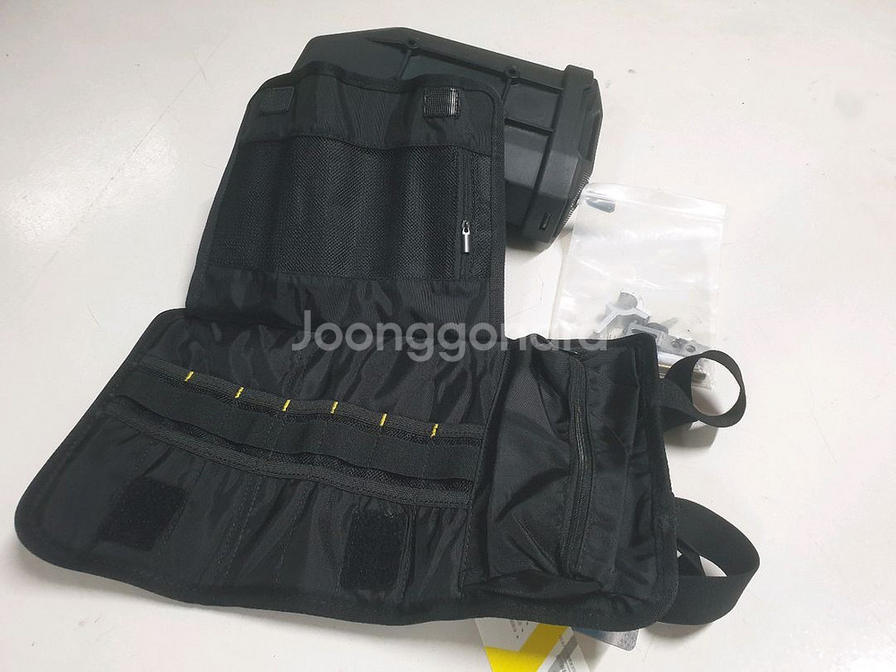 오토바이 로부 사이드박스 브라켓 공구함 팝니다--5