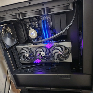 9800x3d 5070 본체 판매합니다