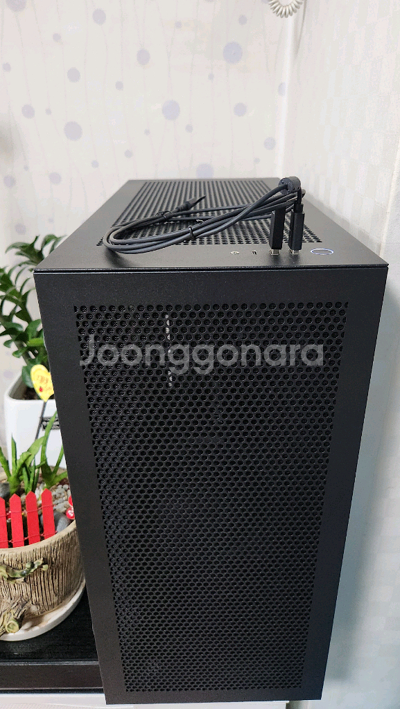 9800x3d 5070 본체 판매합니다--6