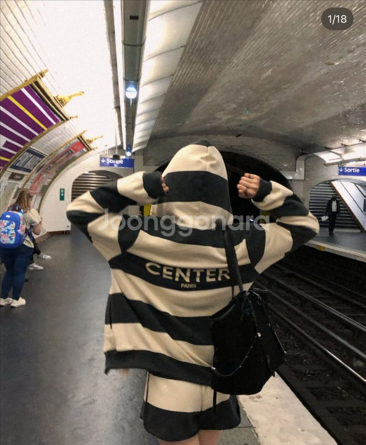 714center 센터 후드집업구함 색깔노상관--0