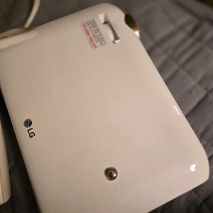 LG 빔 프로젝터 판매해요 (pw1500)