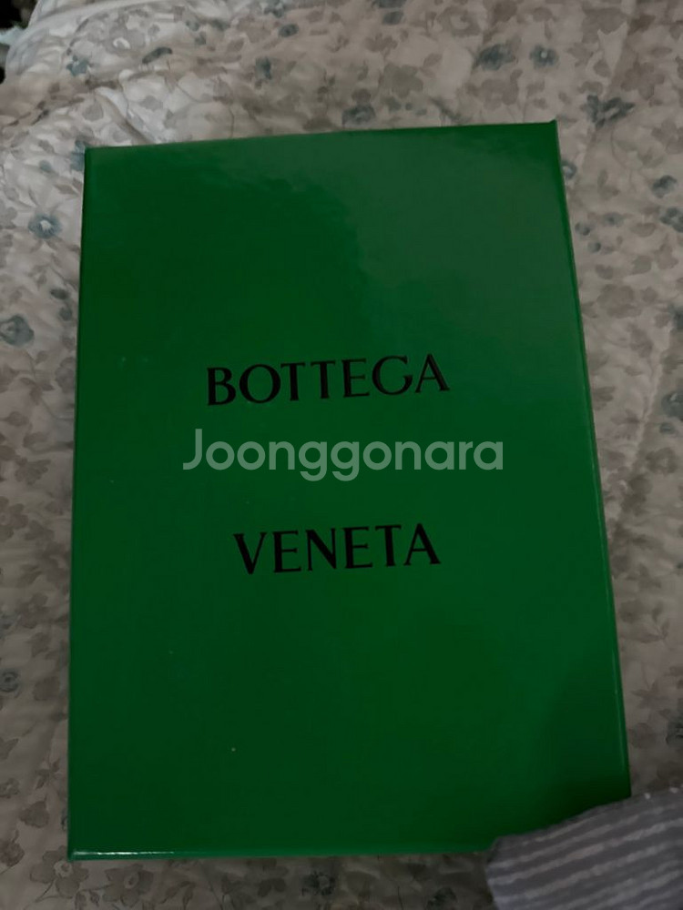 보테가베네타 지갑--9