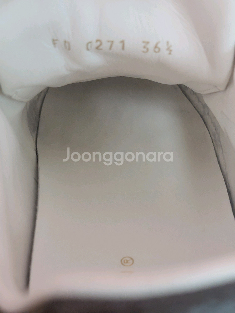 정품)급처명품세탁완료!루이비통 타임아웃 스니커즈 운동화--1