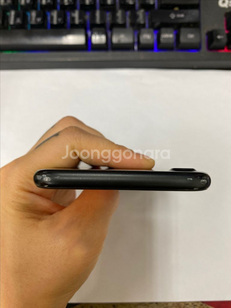 아이폰7 매트블랙 액정SS급 32G 배터리90%--3