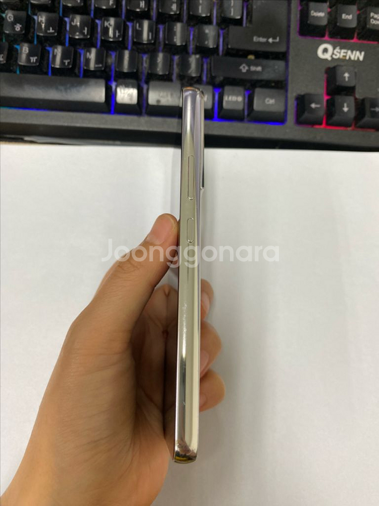 SK 갤럭시S22 화이트 A급 256G 무잔상--6