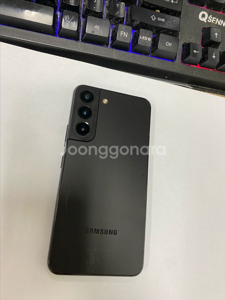 SK 갤럭시S22 블랙 액정SS급 256G 무잔상--0