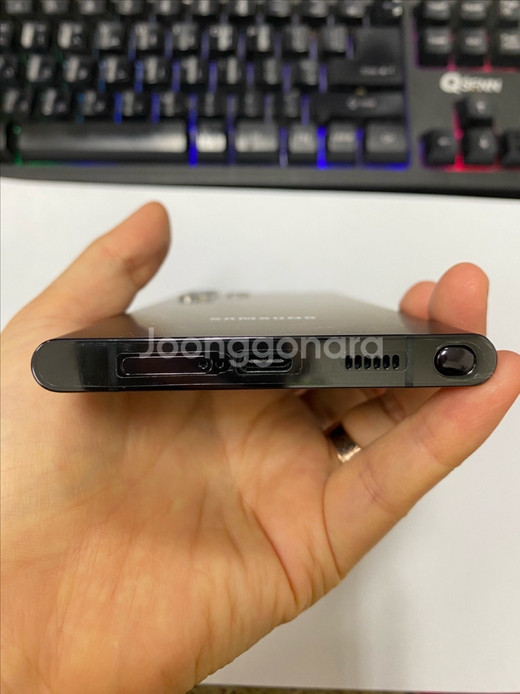 삼성리퍼폰 갤럭시S22울트라 블랙 256G 리퍼후미사용--6