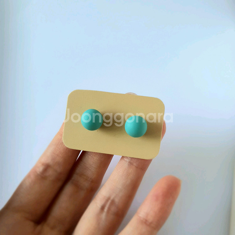1cm 파스텔 블루 볼 귀걸이 / 패션 이어링--2