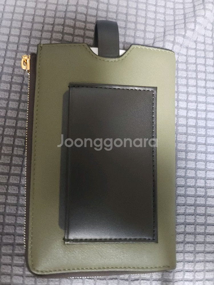 (새상품)루즈앤라운지 폰케이스 겸용 지갑--1