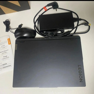Lenovo Legion Pro 5 16IRX8