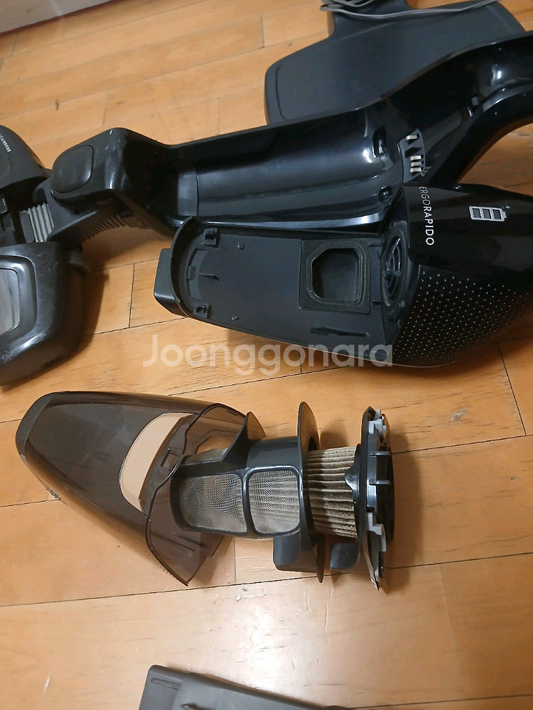 일렉트로룩스 핸디스틱형 무선청소기--4