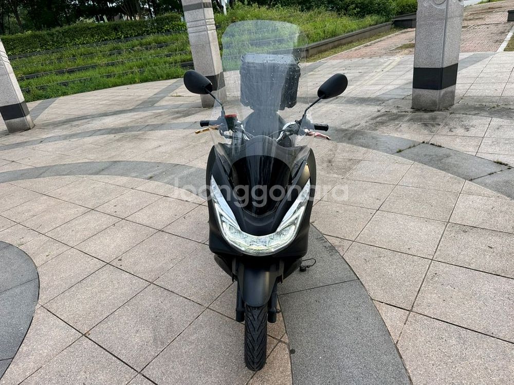 혼다 pcx125 16년 상태좋은차량 팝니다--1