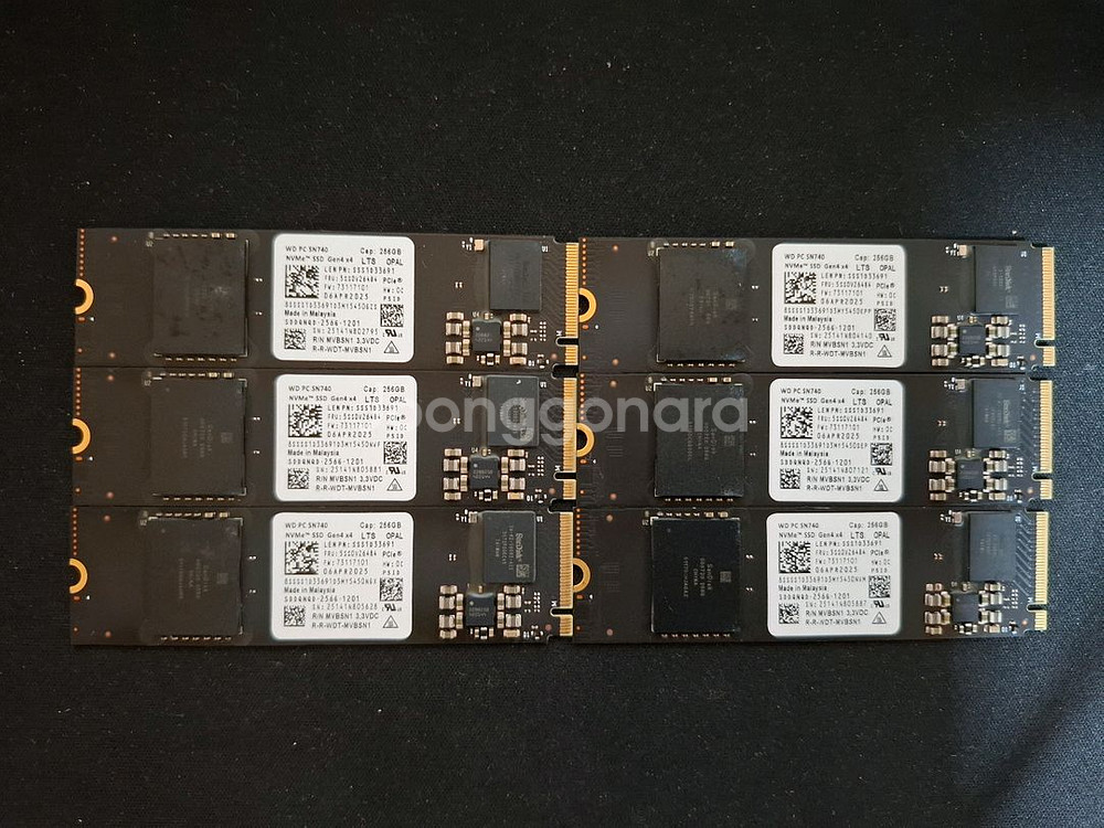 WD SN740 M.2 NVME SSD 256GB--0