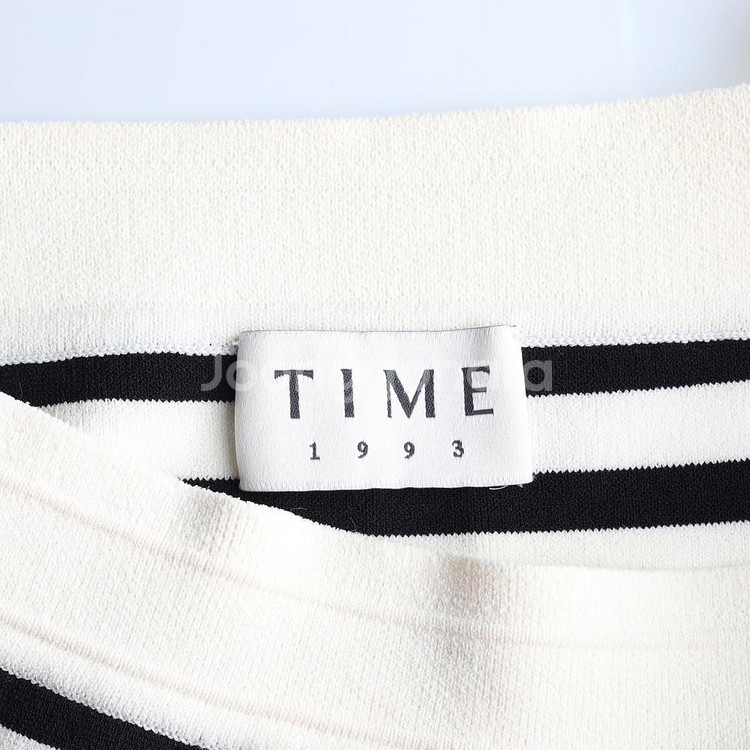 [M]타임 베이지 블랙 스트라이프 뷔스티에 민소매 니트--5